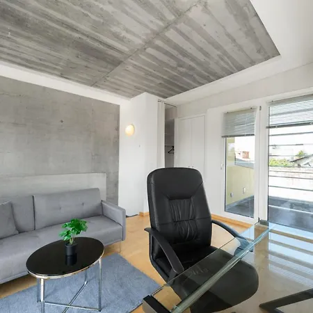 Urban Cube Mit Sauna ثون