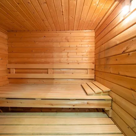 Urban Cube Mit Sauna * Тун